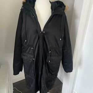Torrid Black Hooded Puffer Coat Faux Fur Hood Size:Women’s plus size 1